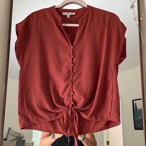 Tow in the front blouse, size medium